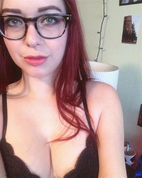 Glasses Hottest Redheads Glasses Redheads