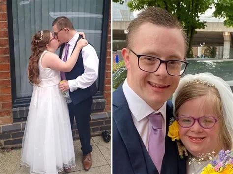 Downs Syndrome Campaigner Gets Married With 10000 Watching The Ceremony Online In 2020