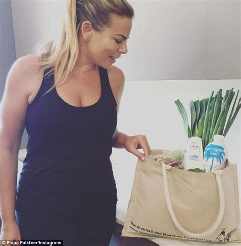 The Biggest Losers Fiona Falkiner Reveals Secrets To Her Healthy Size 16 Figure Daily Mail Online