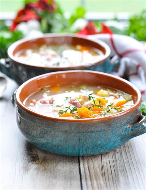 What if you don't have great how to make ham and white bean soup. Easy Ham and Bean Soup | RecipeLion.com