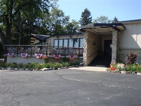 Impressive New Listing In West Bend Is Ready For Showings Flickr