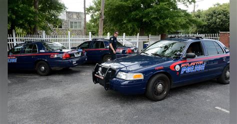 Atlanta Pd Set To Launch Take Home Program For Police Cruisers Officer