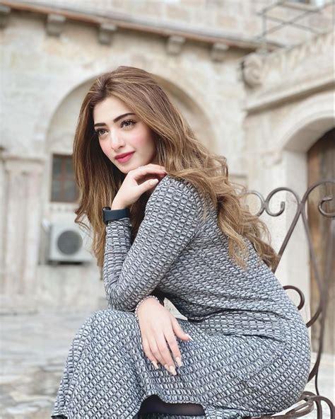 Nawal Saeed Beautiful Pictures From Turkey Reviewitpk