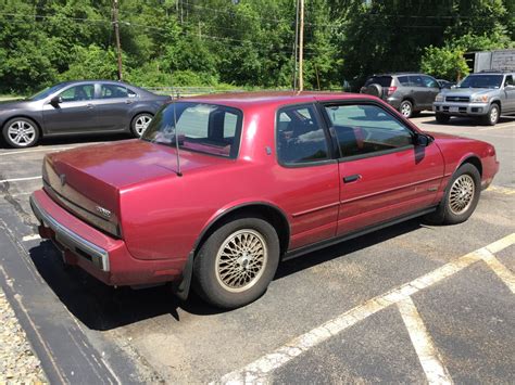 Curbside Classic 1988 Oldsmobile Toronado Troféo The Downward Spiral