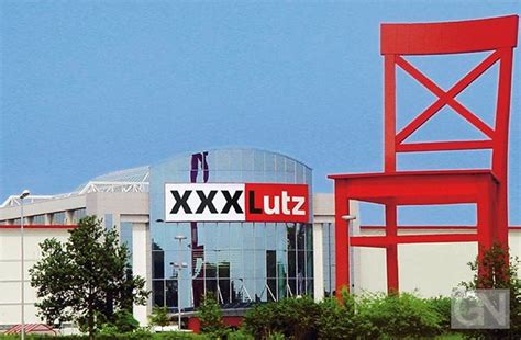 Spart als eltern doppelt und erhaltet mit der xxxl babykarte einen einkaufsgutschein als prämie. XXXLutz ist wieder da: Ganz sicher günstig einkaufen!