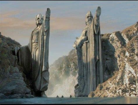 Lotr The Fellowship Of The Ring The Argonath Also Known As The