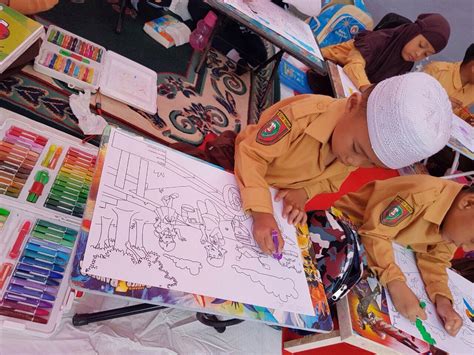 Indonesia punya berbagai jajanan kuliner yang beragam. Gambar Mewarnai Motor Honda - GAMBAR MEWARNAI HD