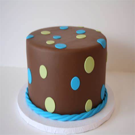 Inspired to make a homemade birthday cake for your little one? Mod Cakery - Boy Birthday Cakes NJ - Brown Dots Cake