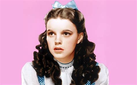 How Judy Garland Was Forced To Starve Herself For The Screen