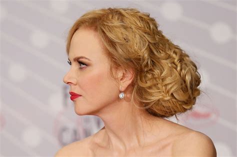 Look Another One Of A Kind Hairstyle From Nicole Kidman Glamour