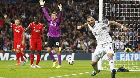 Bale serves it on a plate to benzema with the outside of his left foot but karius makes an important stop. Real Madrid vs. Liverpool - Football Match Summary ...
