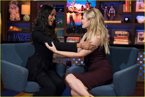 Zoe Saldana Isnt Mad At Britney Spears For Revealing Pregnancy Photo