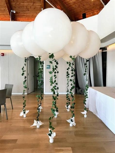 A Small Wedding Can Still Have Major Décor Impact With Big Balloons And