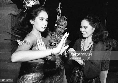 dewi sukarno introduces daughter kartika soekarno to indonesian dance news photo getty images