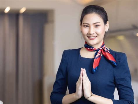 How To Become A Air Hostess After 12th How To Apply Salary Qualification