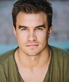 Actor and Singer-Songwriter Rob Mayes Debuts his EP