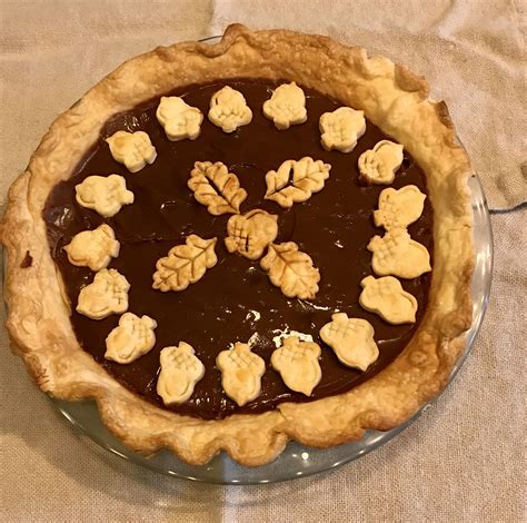 I like to add vanilla extract or even coconut extract to bump up the tropical flavor. Chocolate Cream Pie 11-2-19 | Chocolate cream pie, Cream ...