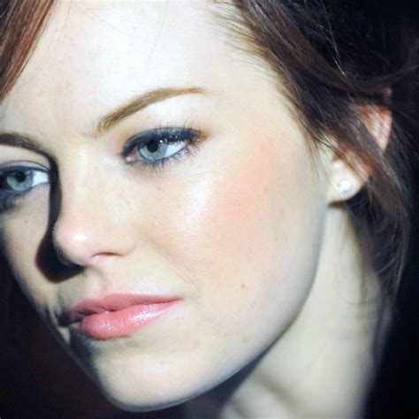 1024x1024 Emma Stone Close Up 1024x1024 Resolution Hd 4k Wallpapers