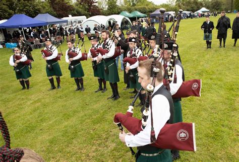Thousands Descend On Paisley For Pipe Band Event The National
