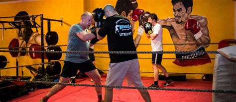 Fantastisch videomateriaal dat u nergens anders vindt. Boksen | Boksschool Jimmy's Gym Utrecht Boksen Thai Kick ...