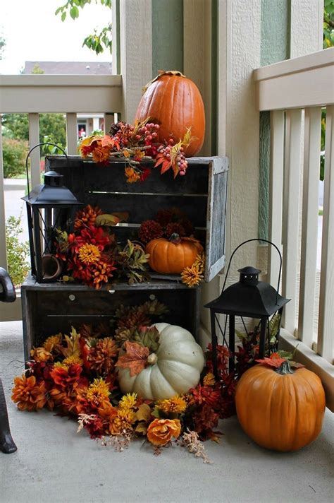 Fall Front Porch Decor Ideas Using Crates