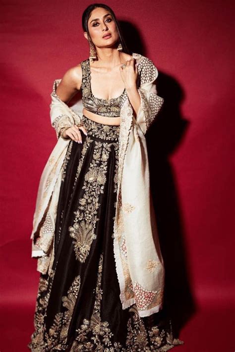 Need Stunning Lehenga Designs To Bookmark Here Are 18 Kareena Kapoor Lehengas We Love