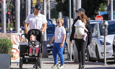 Katherine Schwarzenegger Latest News And Pictures Hola Usa