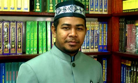 Dr adham said although moh has stopped pursuing the case, other authorities can still press charges on him. Ahli Politik "Gagap" Bahasa Melayu - Berita Parti Islam Se ...