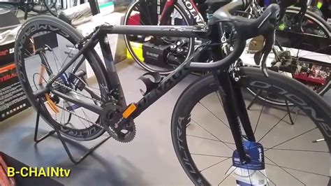 United bike is the largest bicycle company in indonesia that provides high quality products & services with the latest technology and innovations by a team of dedicated professionals. In Depth Review Sepeda Indonesia | Road Bike COLNAGO C64 Full Carbon - YouTube