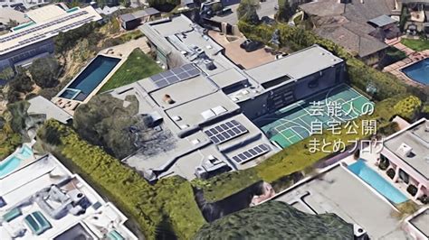 だからこそ私たちの服は、あなたらしいスタイルを 形作る部品になれる、と信じています。 完璧な1枚のシャツは、 さらに完璧なシャツを目指して作り続けられます。 もっともシンプルなデザインには、 もっとも考え抜かれた工夫が隠されています。 【タイタニック】レオナルド・ディカプリオさんのLAの大豪邸 ...