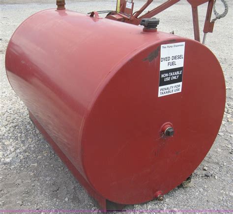 300 Gallon Fuel Tank In Wichita Ks Item A6377 Sold Purple Wave