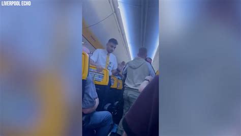 Ryanair Flight Diverted As Hair Pulling Fight Breaks Out Mid Air Birmingham Live