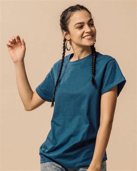 Looking for some trendy shirts for women? Buy Ocean Blue Plain Half Sleeve Boyfriend T-Shirt For ...