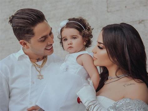 La Familia Feliz Kima Kimberly Loaiza Y Juan De Dios Pantoja Show News