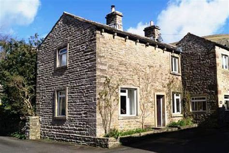 Clifford House Farm Self Catering Accommodation In Buckden