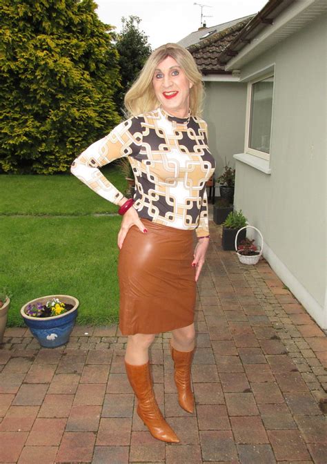 img 8699 tan leather skirt and boots debbie dolittle flickr