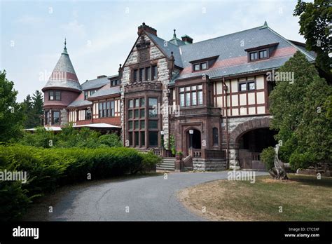 Sonnenberg Gardens And Mansion State Historic Park In Canandaigua New