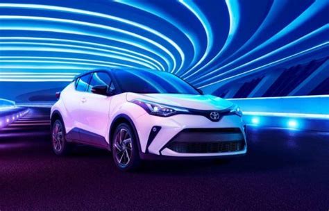 2022 Toyota Chr Xle Price Overview Review And Photos Pakistan