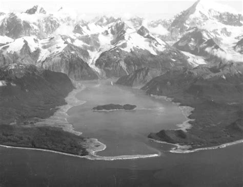 World S Biggest Tsunami Feet Tall Lituya Bay Alaska