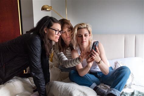 Clea Duvall And Kristen Stewart Talk Queer Christmas Rom Com Happiest