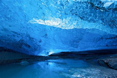 Skaftafell Ice Cave Iceland Wallpapers Hd Wallpapers Images