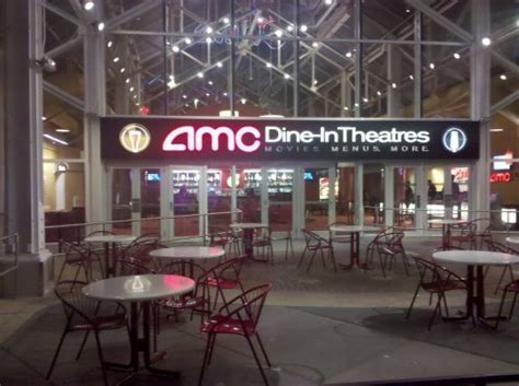 Dining Comes To Pleasure Island Amc Theatres At Downtown Disney The