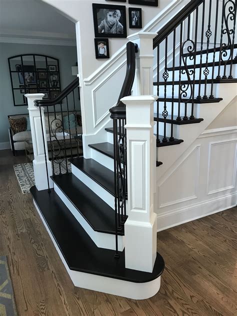 Black And White Staircase Black And White Stairs Home Stairs Design