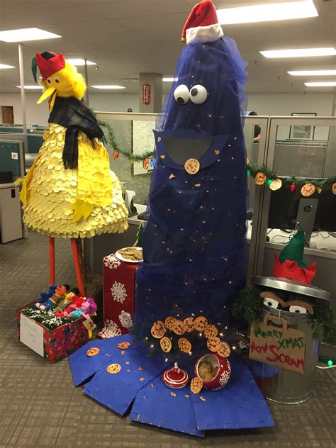 Cookie Monster And Sesame Street Christmas Tree With Big Bird And Oscar