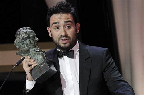 Juan Antonio Bayona Premio Nacional De Cinematografía Chic