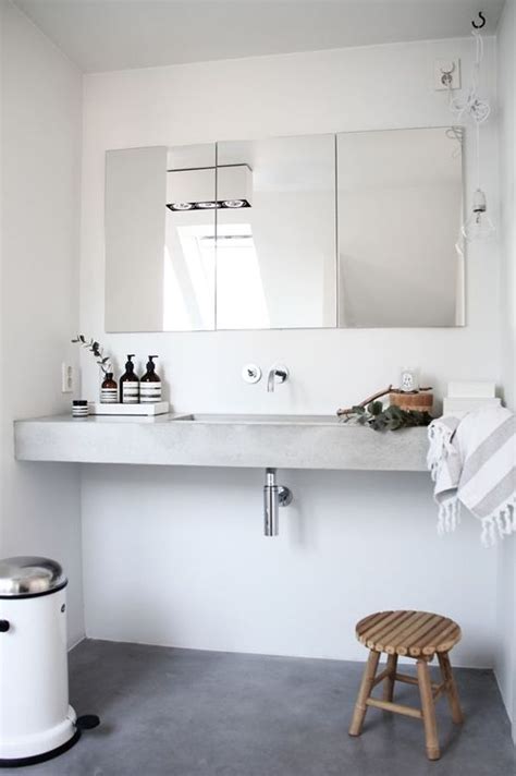 Small white bathroom tiles 2021. White Bathrooms Can Be Interesting Too - Fresh Design Ideas