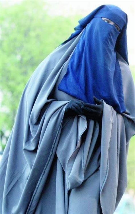 Pin By Nauvari Kashta Saree On Hijabi Queens Niqab Hijab Niqab