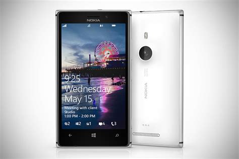 Nokia Lumia 925 Windows Phone Mikeshouts