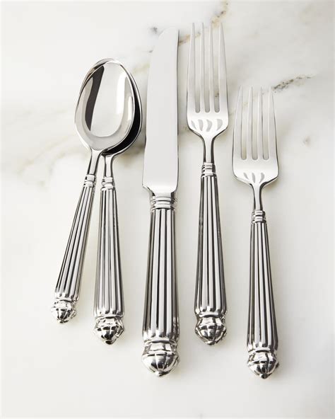 Reed And Barton Musee 20 Piece Flatware Set Neiman Marcus