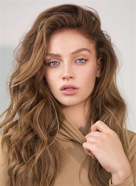 50 stunning light brown hair color ideas with highlights brown hair pale skin brown hair blue